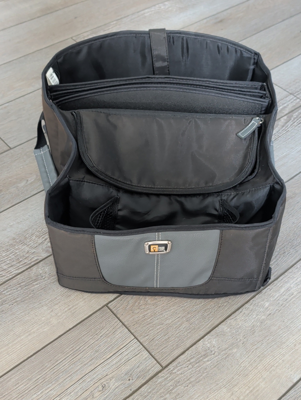 Black & Gray Men's Organizer Bag - Padded Laptop/Accessory Case For Travel